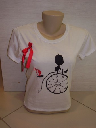 baby look bicicleta (branca) R$ 25,00